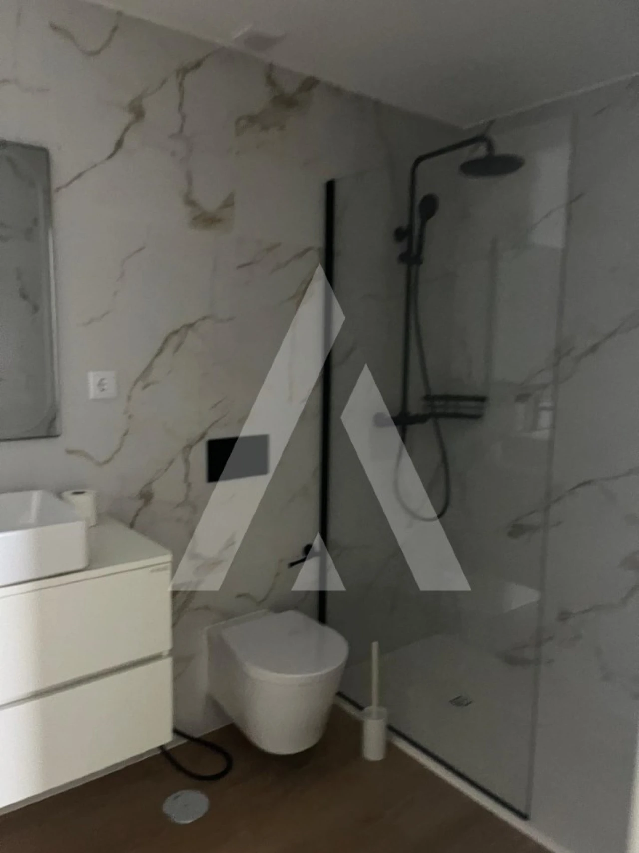 Apartamento T1 para Arrendamento em Esgueira Foto 19