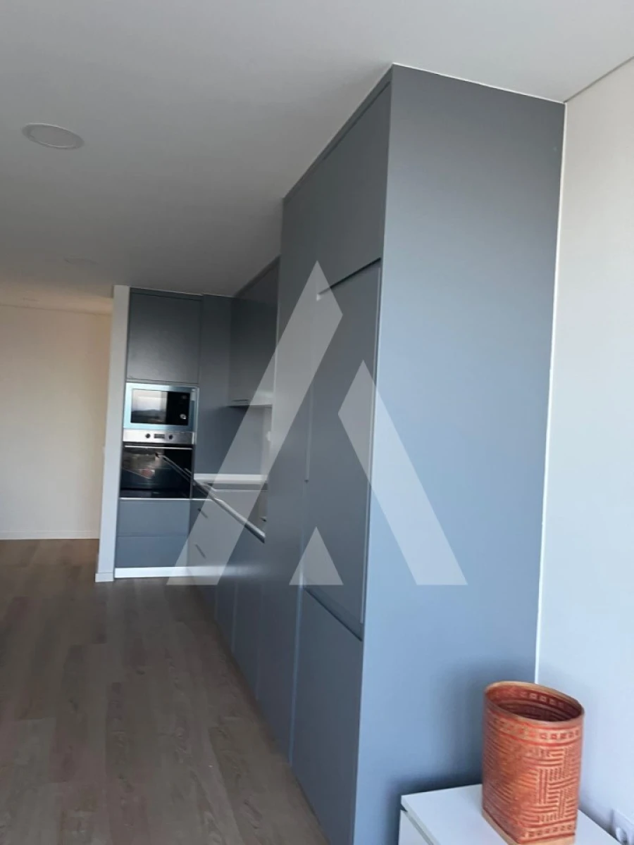 Apartamento T1 para Arrendamento em Esgueira Foto 7