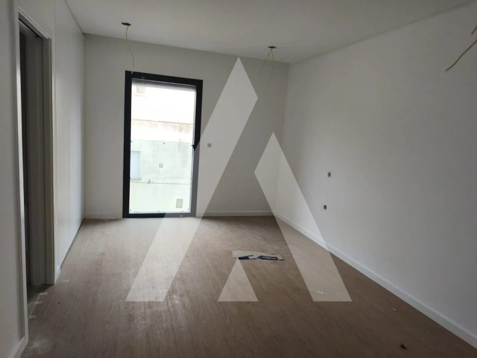 Apartamento T2 para Venda em Esgueira Foto 9