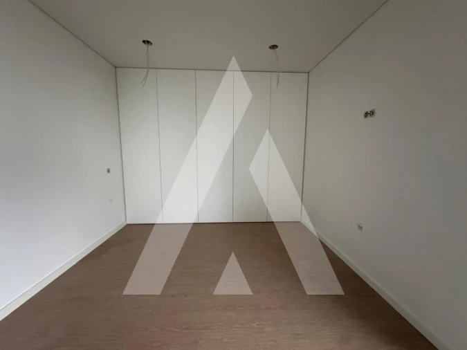 Apartamento T2 para Venda em Esgueira Foto 6