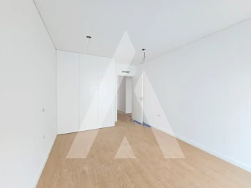 Apartamento T1 para Venda em Esgueira