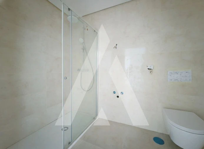 Apartamento T1 para Venda em Esgueira Foto 6