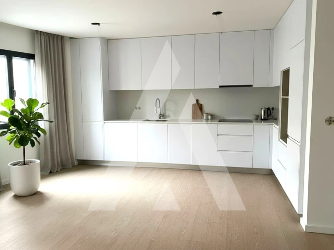 Apartamento T1 para Venda em Esgueira Foto 2