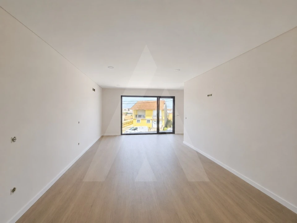 Moradia T4 para Venda em Gafanha da Encarnação Foto 13