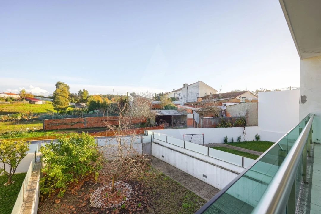 Moradia T4 para Venda em São Bernardo Foto 43