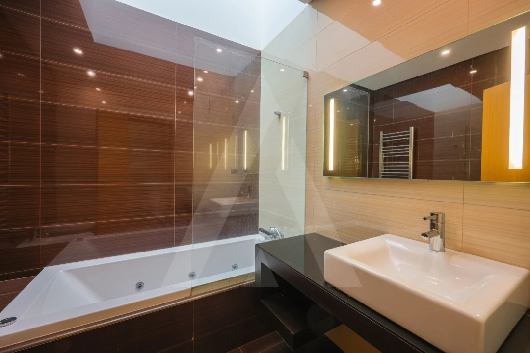 Moradia T4 para Venda em São Bernardo Foto 33