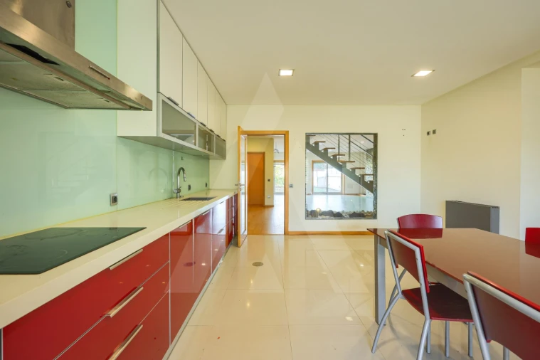 Moradia T4 para Venda em São Bernardo Foto 10