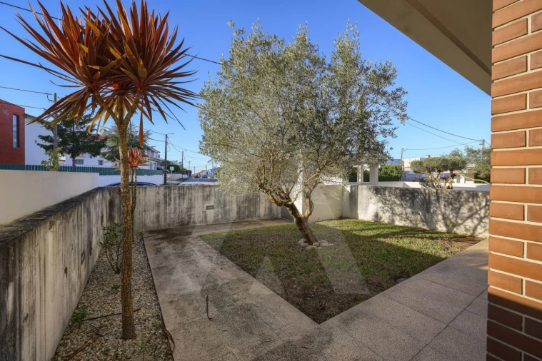 Moradia T4 para Venda em São Bernardo Foto 17