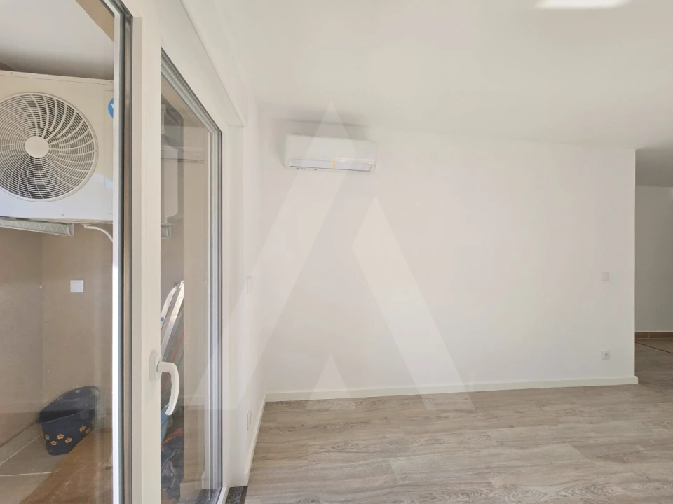 Apartamento T3 para Arrendamento em Aradas Foto 7