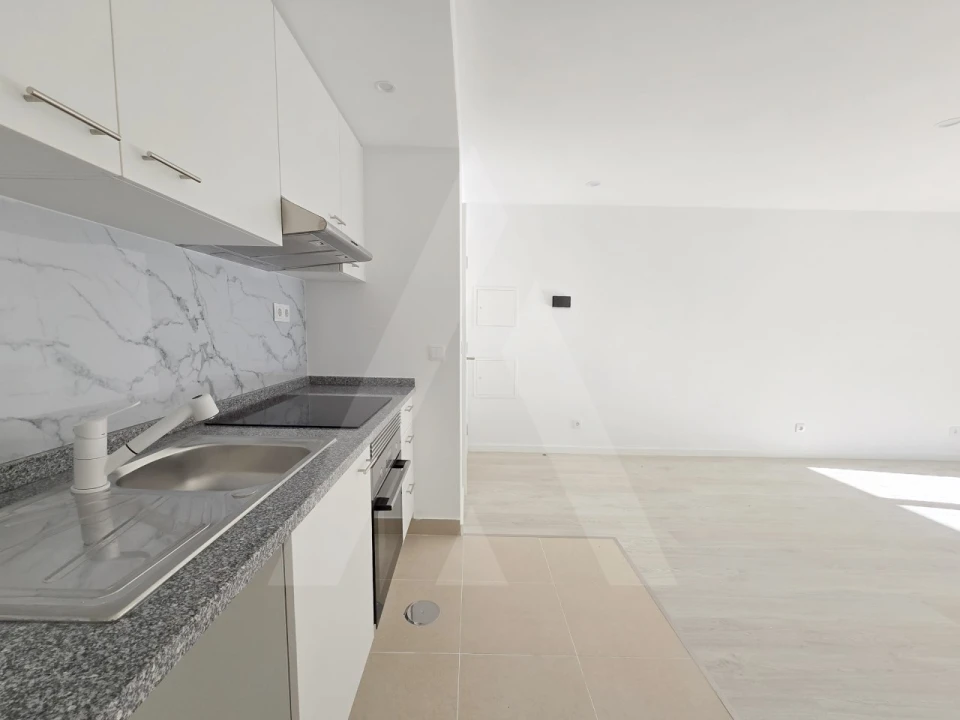 Apartamento T3 para Arrendamento em Aradas Foto 4