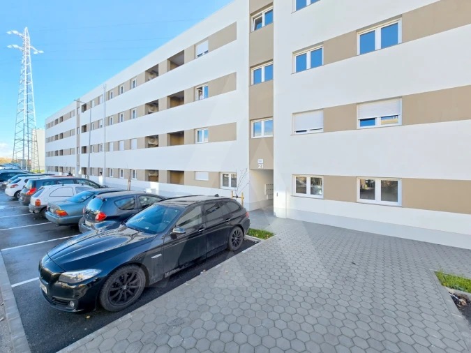 Apartamento T3 para Arrendamento em Aradas Foto 25