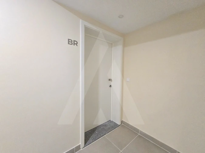 Apartamento T3 para Arrendamento em Aradas Foto 2