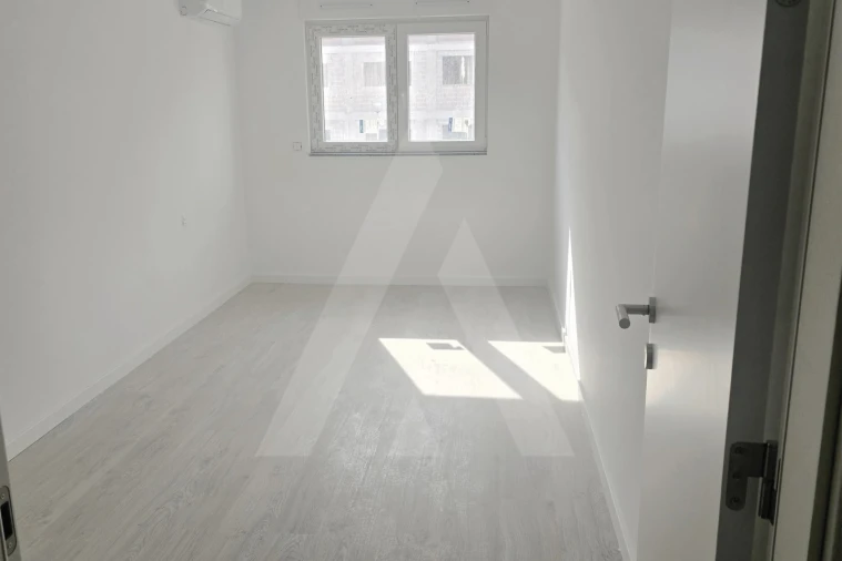 Apartamento T3 para Arrendamento em Aradas Foto 13