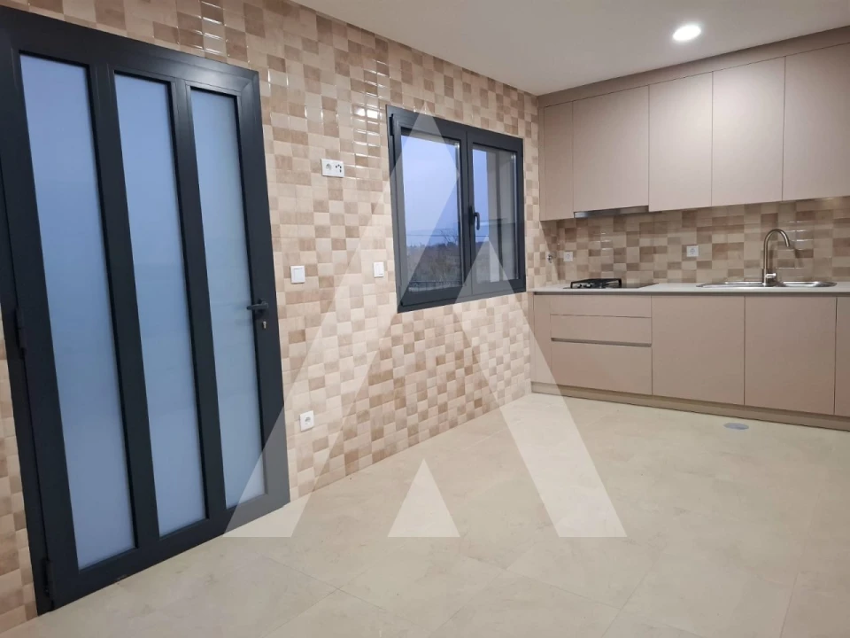 Moradia T4 para Venda em Arcos e Mogofores Foto 6