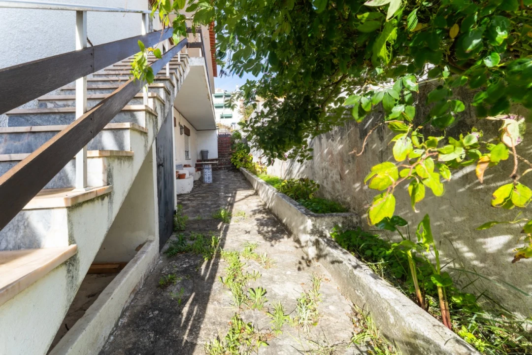 Moradia T3 para Venda em Nazare Foto 21