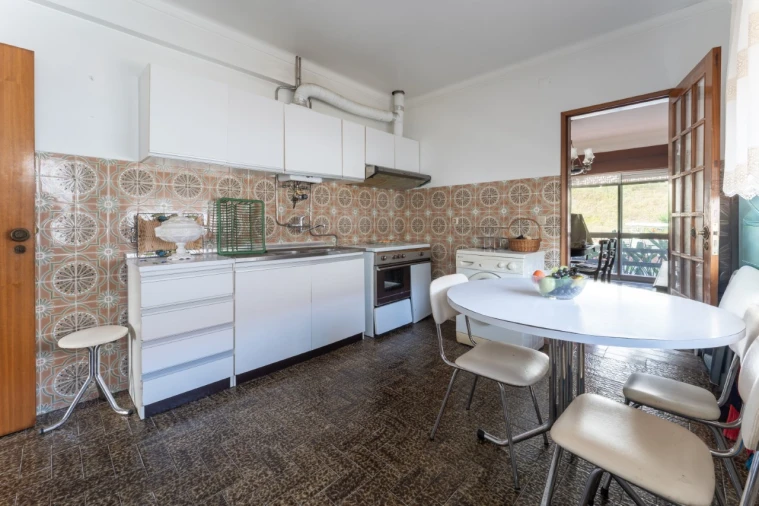 Moradia T3 para Venda em Nazare Foto 9