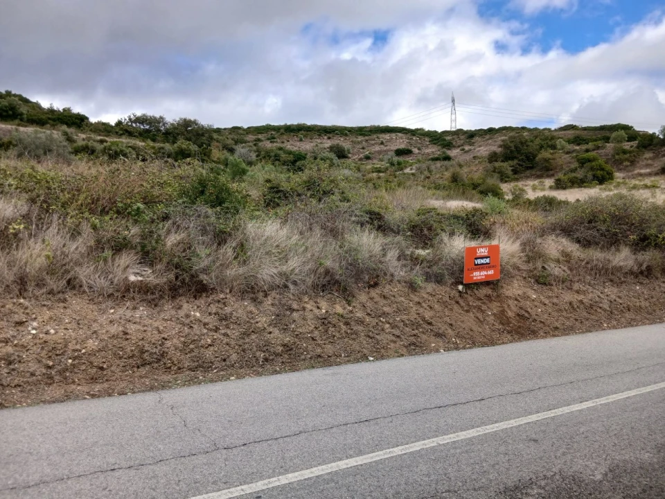 Terreno para Venda em Arranho Foto 1