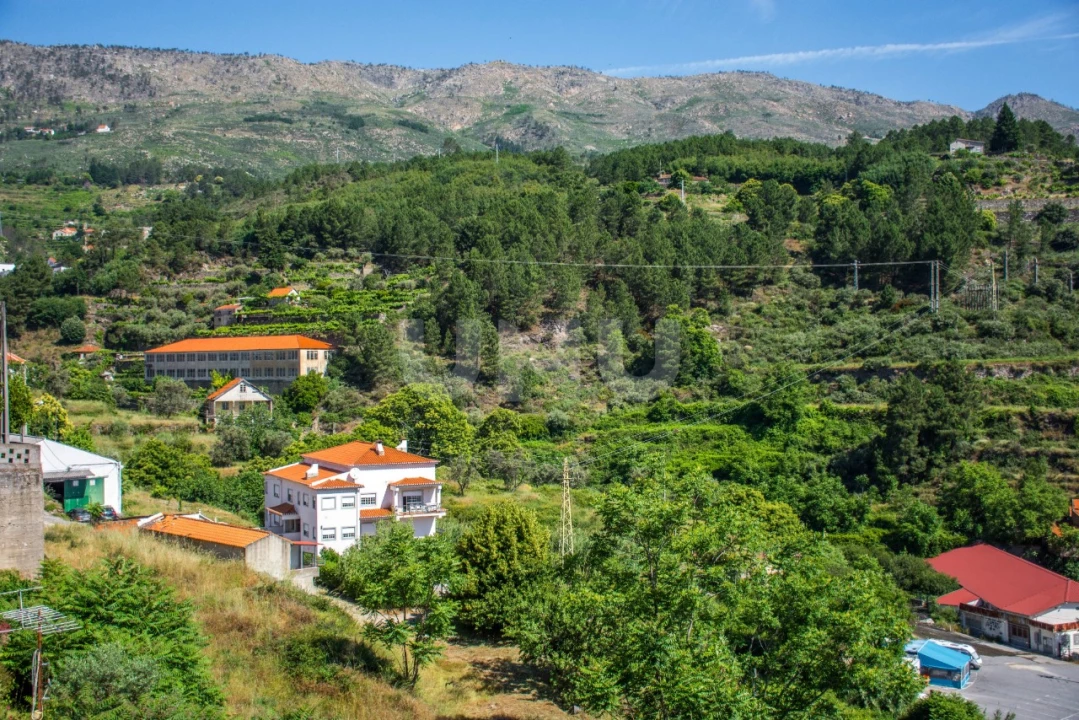 Apartamento T2 para Arrendamento em Covilhã e Canhoso Foto 27