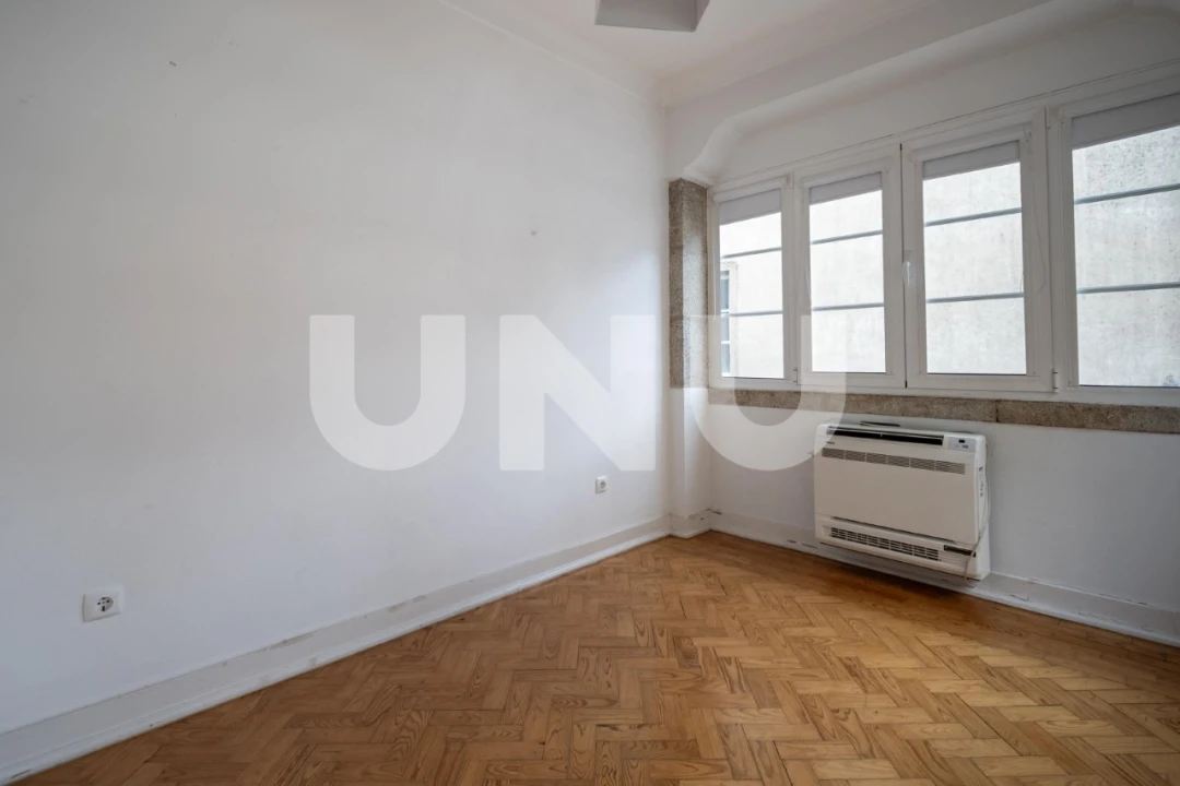 Apartamento T2 para Arrendamento em Covilhã e Canhoso Foto 13