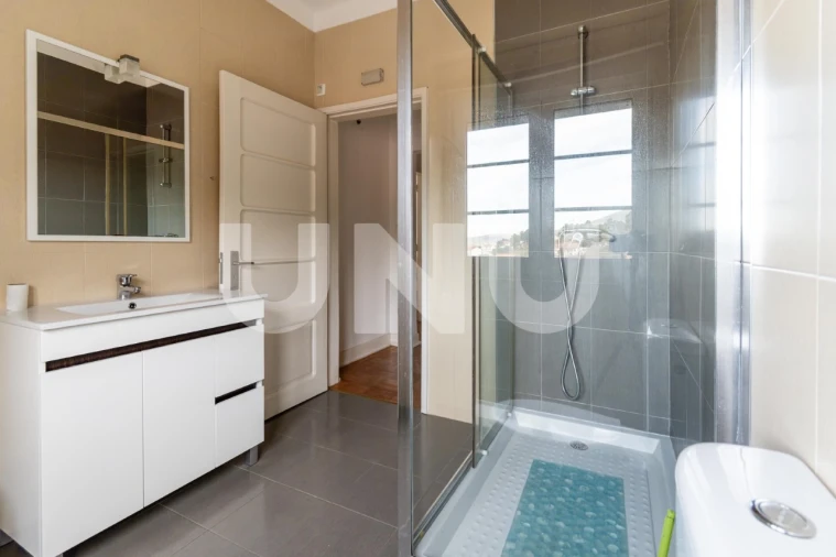 Apartamento T2 para Arrendamento em Covilhã e Canhoso Foto 22