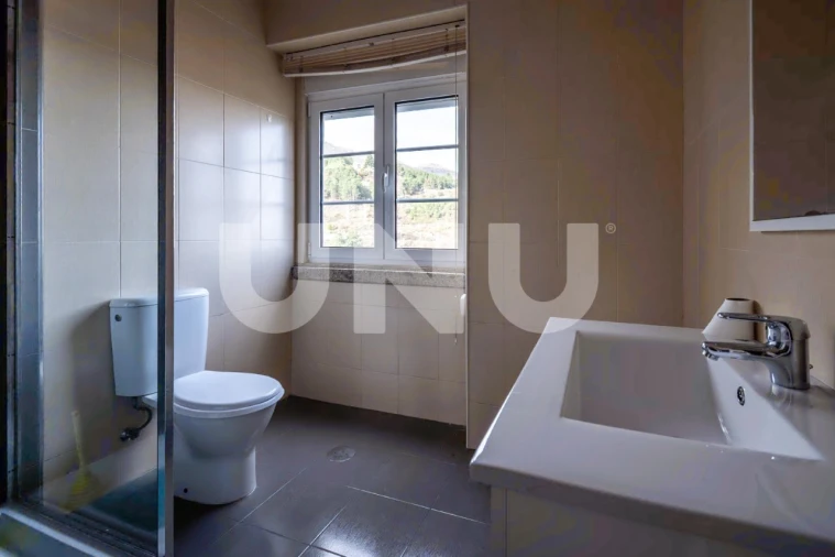 Apartamento T2 para Arrendamento em Covilhã e Canhoso Foto 23