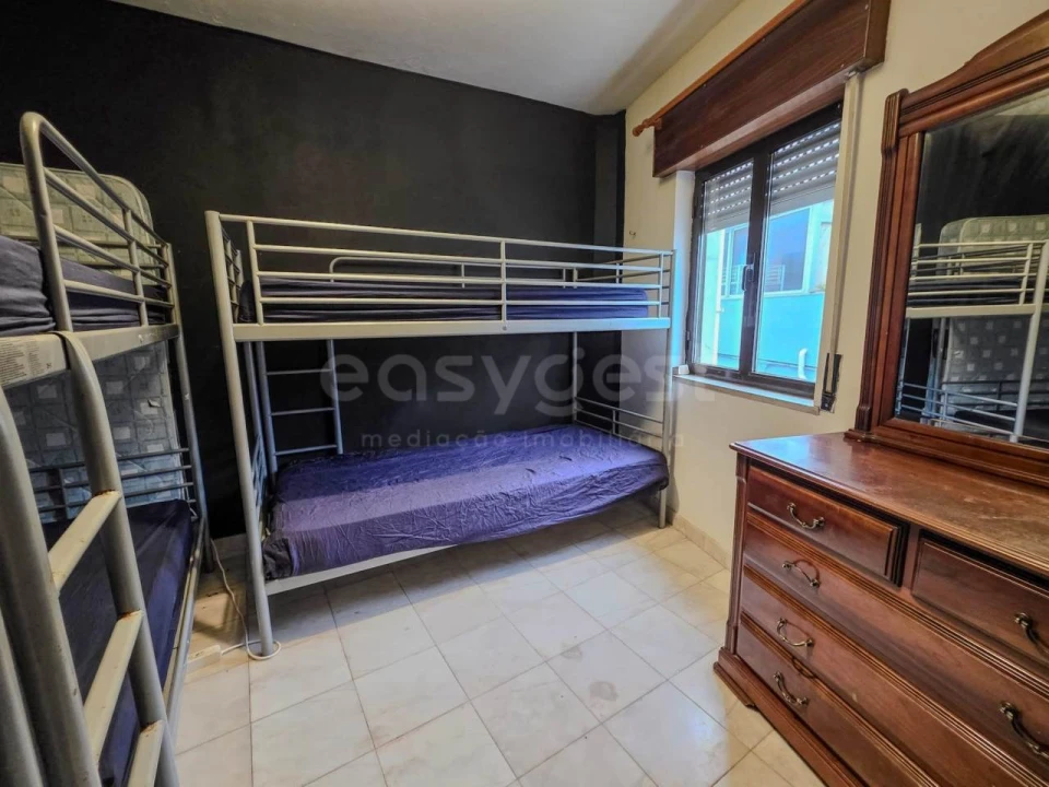 Prédio para Arrendamento em Lagos (São Sebastião e Santa Maria) Foto 31