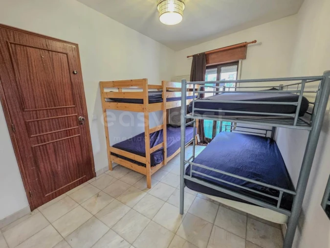 Prédio para Arrendamento em Lagos (São Sebastião e Santa Maria) Foto 37