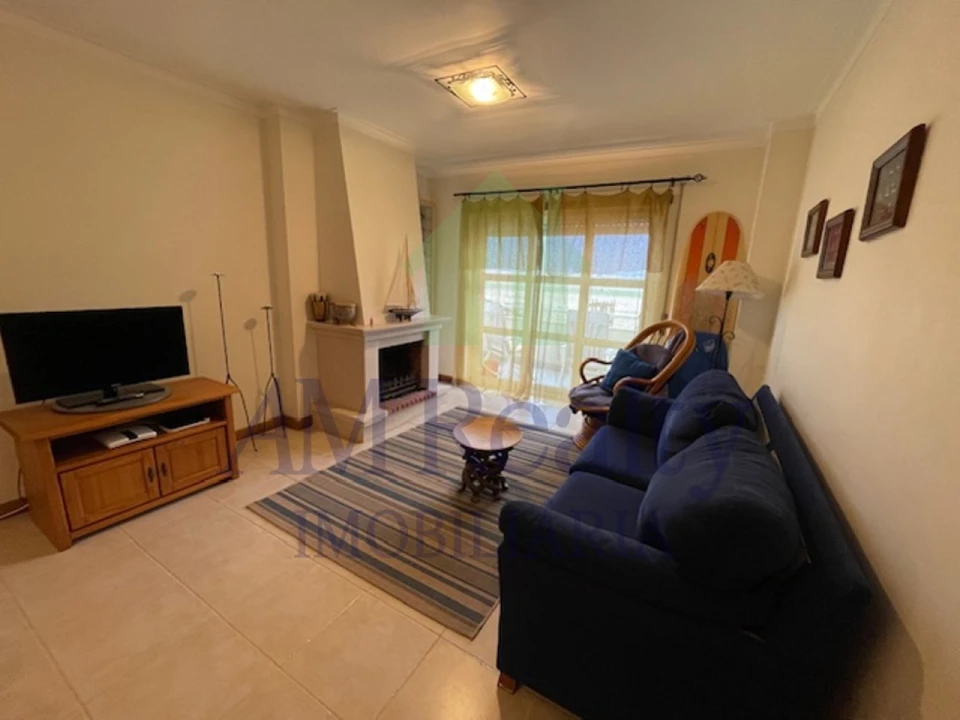 Apartamento T2 para Arrendamento em Ferrel Foto 4