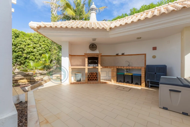 Moradia T3 para Venda em Luz Foto 13