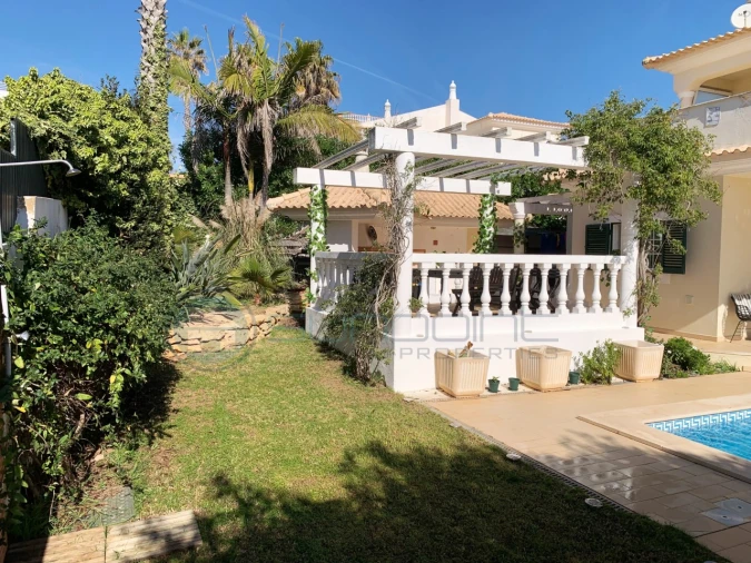 Moradia T3 para Venda em Luz Foto 2