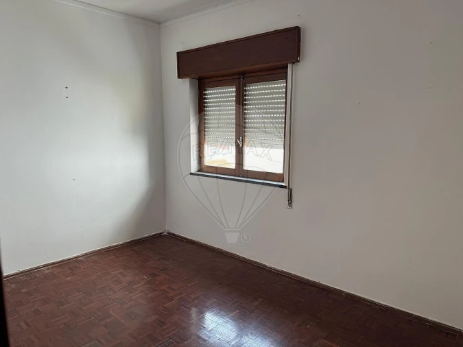 Apartamento T4 para Venda em Portimão Foto 6