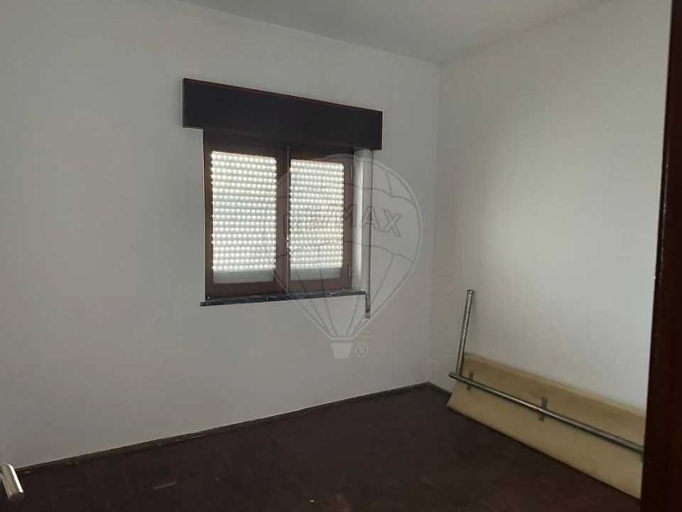 Apartamento T4 para Venda em Portimão Foto 18