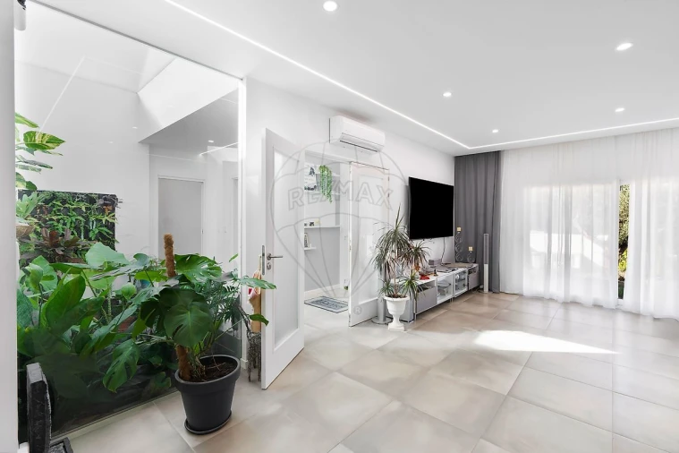 Moradia T3 para Venda em Fernao Ferro Foto 11