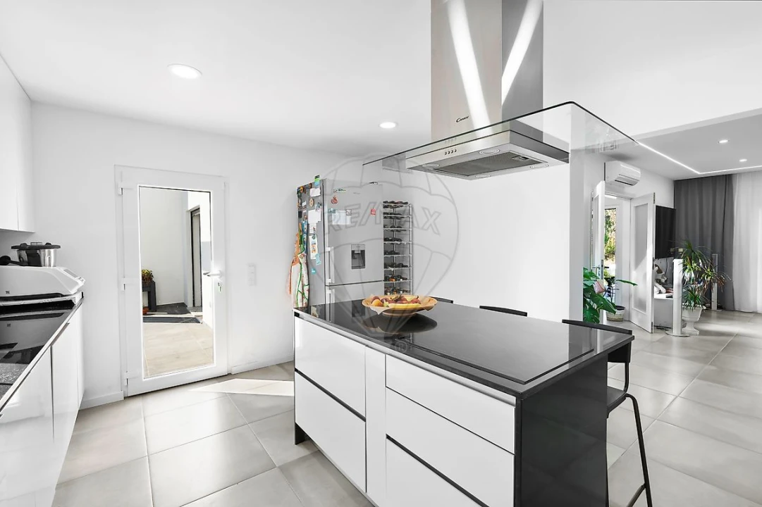 Moradia T3 para Venda em Fernao Ferro Foto 14