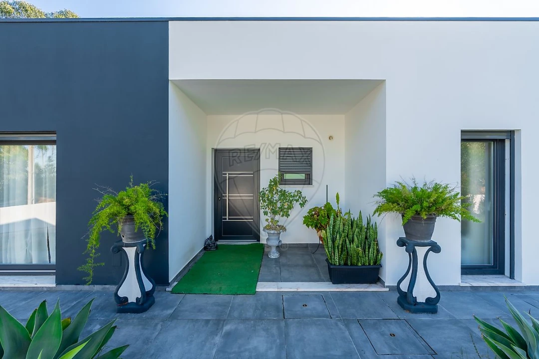 Moradia T3 para Venda em Fernao Ferro Foto 4