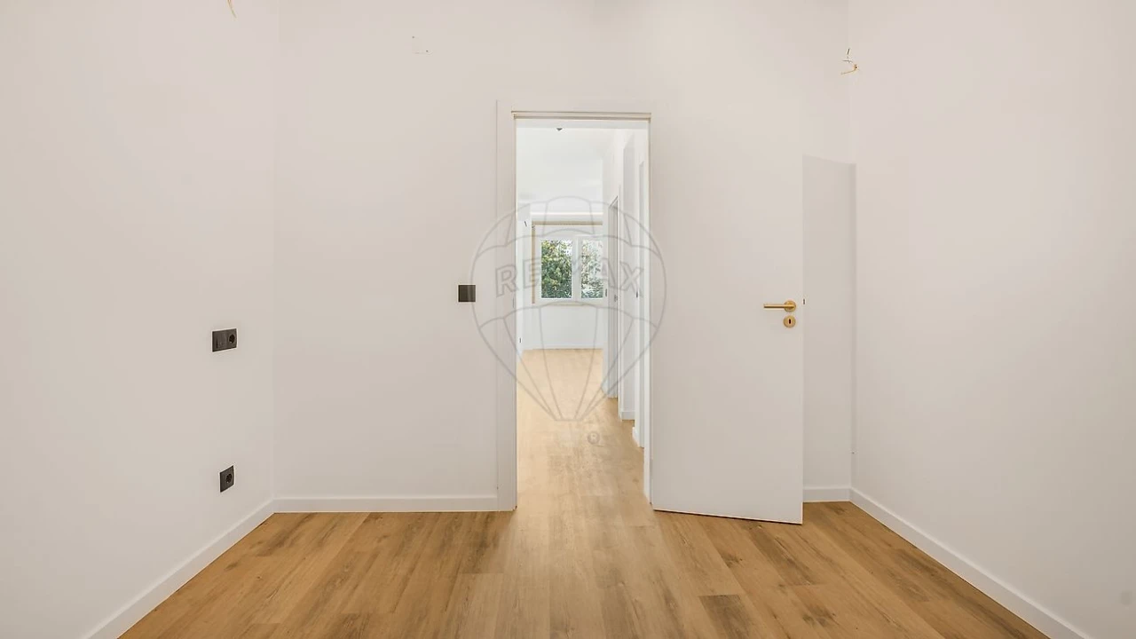 Apartamento T1 para Arrendamento em União das Freguesias de Setúbal Foto 9