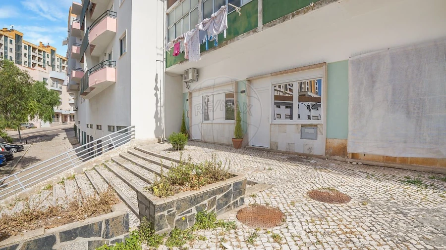 Apartamento T1 para Arrendamento em União das Freguesias de Setúbal Foto 13