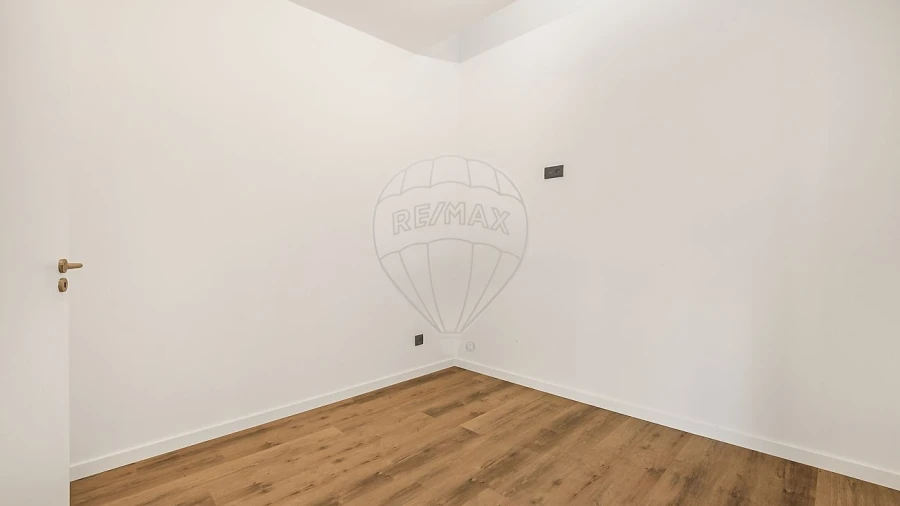 Apartamento T1 para Arrendamento em União das Freguesias de Setúbal Foto 8