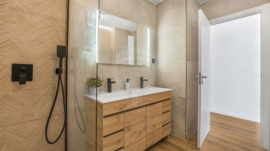 Apartamento T1 para Arrendamento em União das Freguesias de Setúbal Foto 1