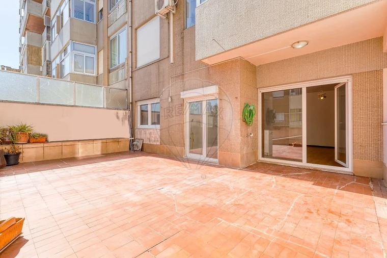 Apartamento T3 para Venda em Cedofeita, Santo Ildefonso, Sé, Miragaia, São Nicolau e Vitória Foto 34