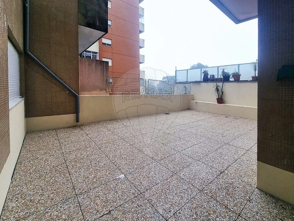 Apartamento T3 para Venda em Cedofeita, Santo Ildefonso, Sé, Miragaia, São Nicolau e Vitória Foto 26