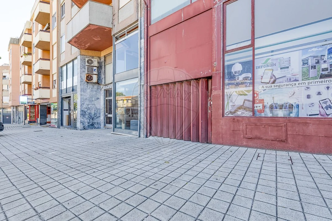 Apartamento T3 para Venda em Cedofeita, Santo Ildefonso, Sé, Miragaia, São Nicolau e Vitória Foto 28