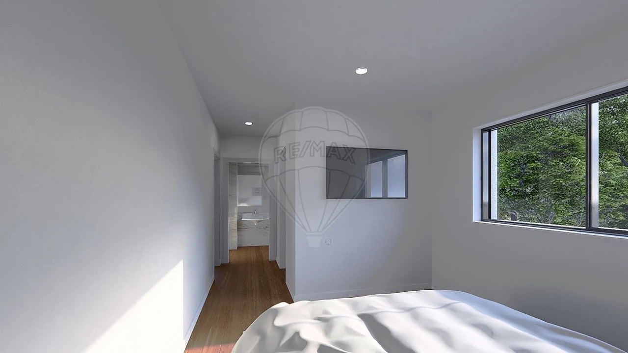 Moradia T4 para Venda em Salreu Foto 9