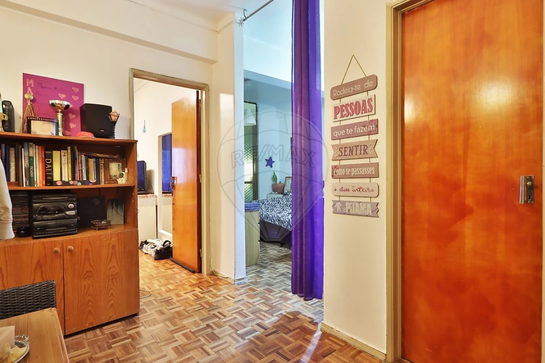 Apartamento T1 para Venda em Oeiras e São Julião da Barra, Paço de Arcos e Caxias Foto 4