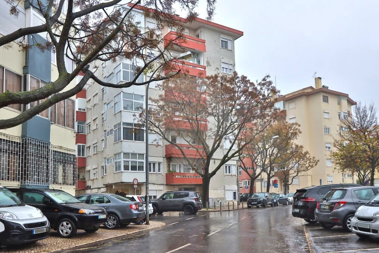 Apartamento T1 para Venda em Oeiras e São Julião da Barra, Paço de Arcos e Caxias Foto 8