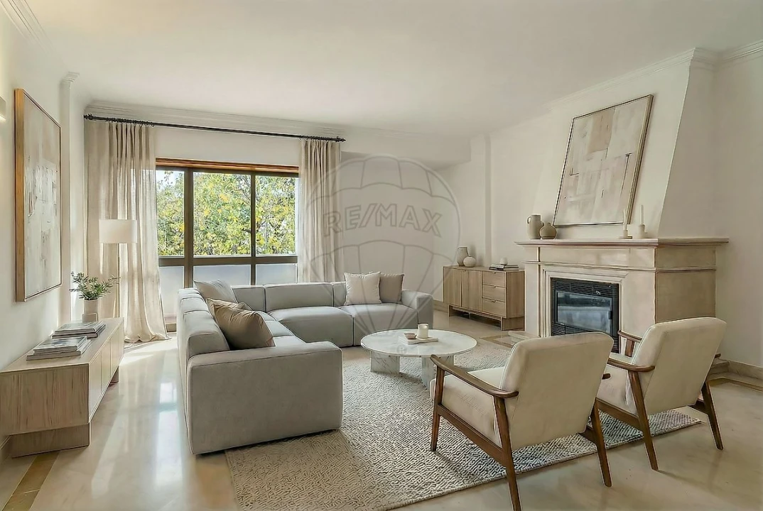 Apartamento T3 para Arrendamento em Benfica Foto 3
