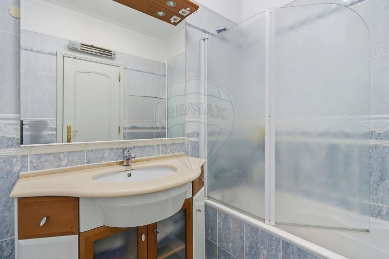 Apartamento T3 para Venda em Arruda dos Vinhos Foto 21