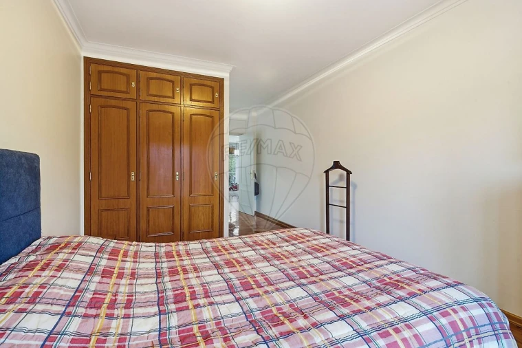 Apartamento T3 para Venda em Arruda dos Vinhos Foto 26