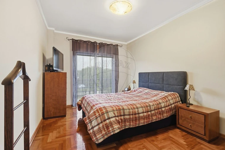 Apartamento T3 para Venda em Arruda dos Vinhos Foto 24