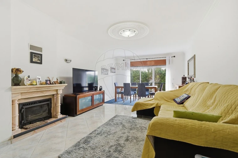 Apartamento T3 para Venda em Arruda dos Vinhos Foto 4